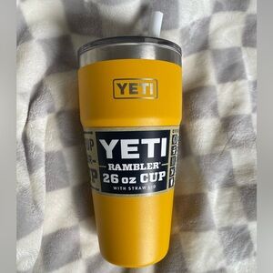 Yeti Rambler cup with straw lid